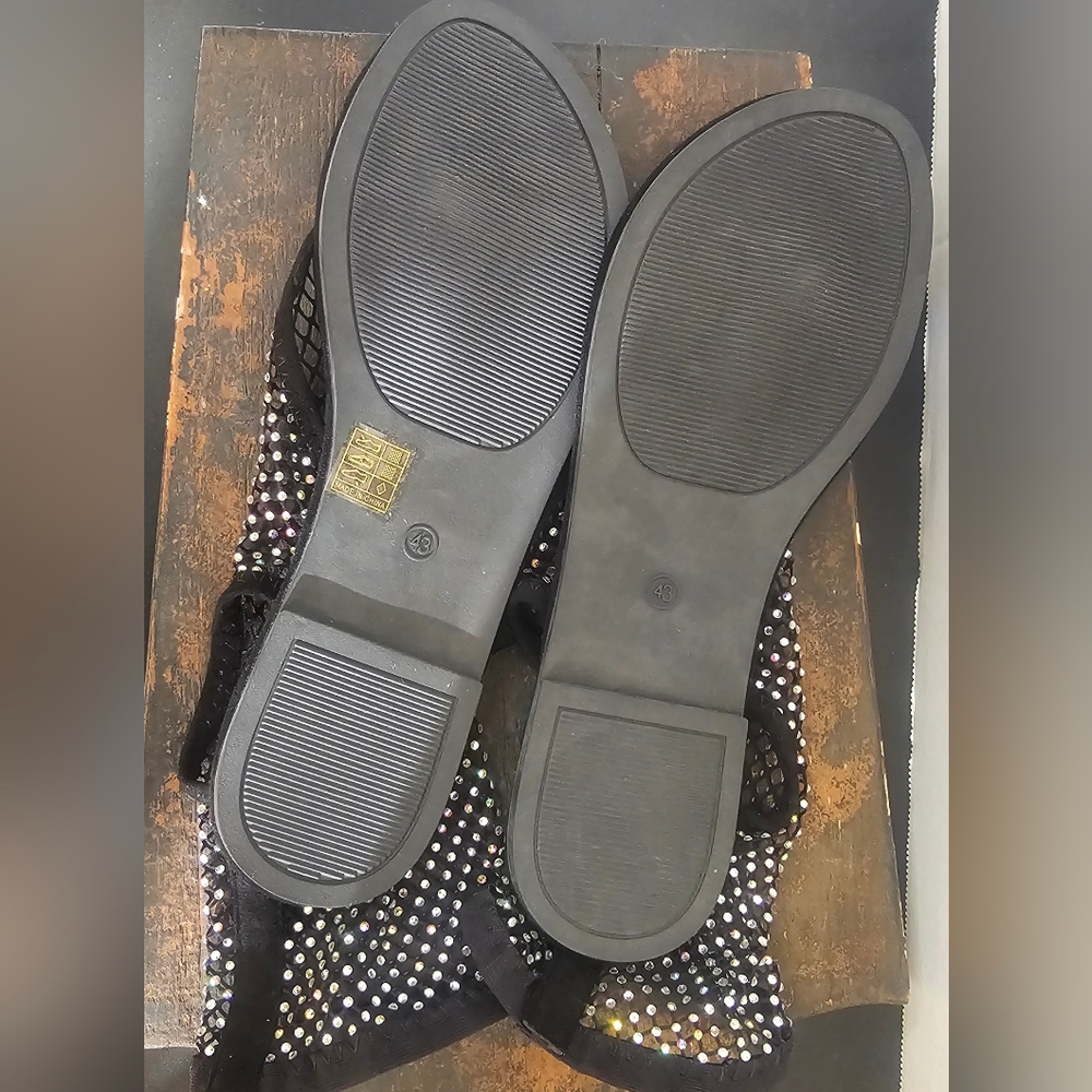Mesh Rhinestone Details Flat Sandals - Black US/10 - Picture 7 of 7